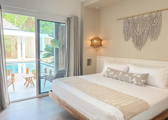 Boutique El Patio - 150m (adults Only) Aparthotel Tamarindo